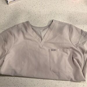 Figs Slate Catarina One-Pocket Scrub Top